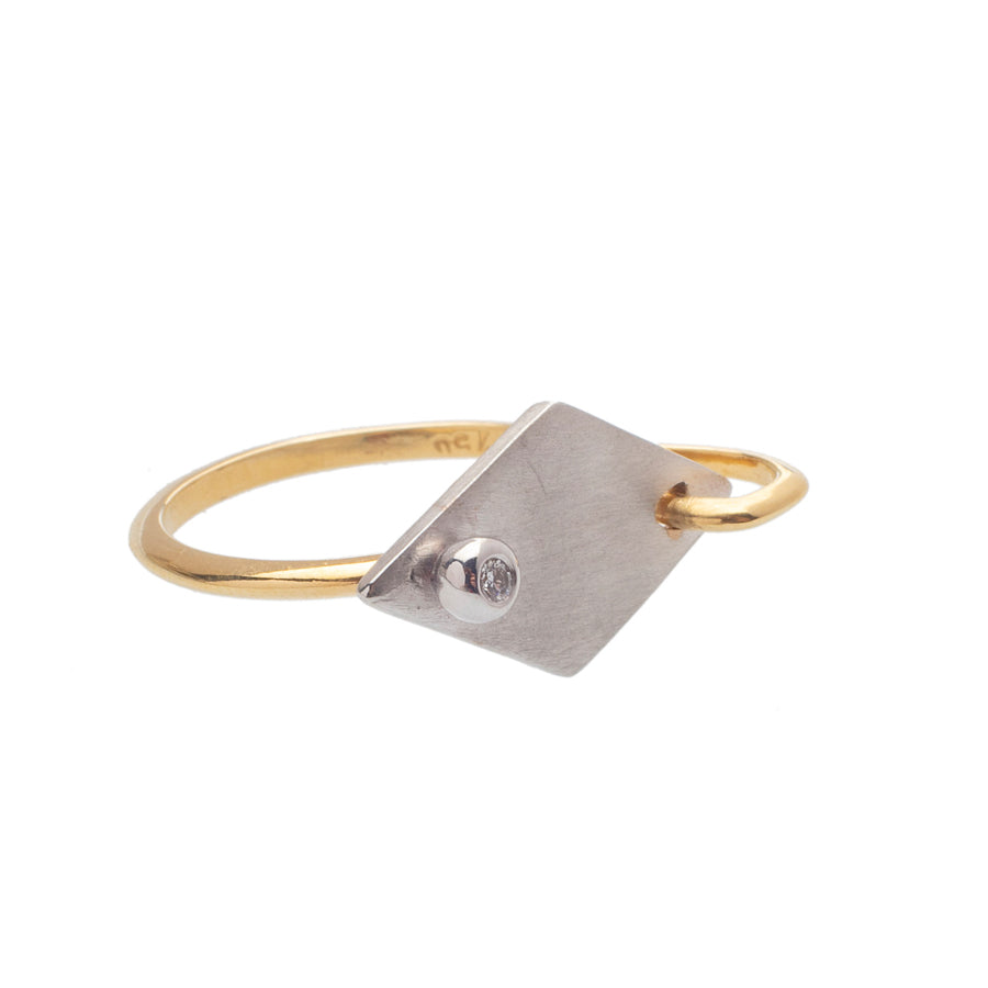 Rhombus Single Diamond Ring