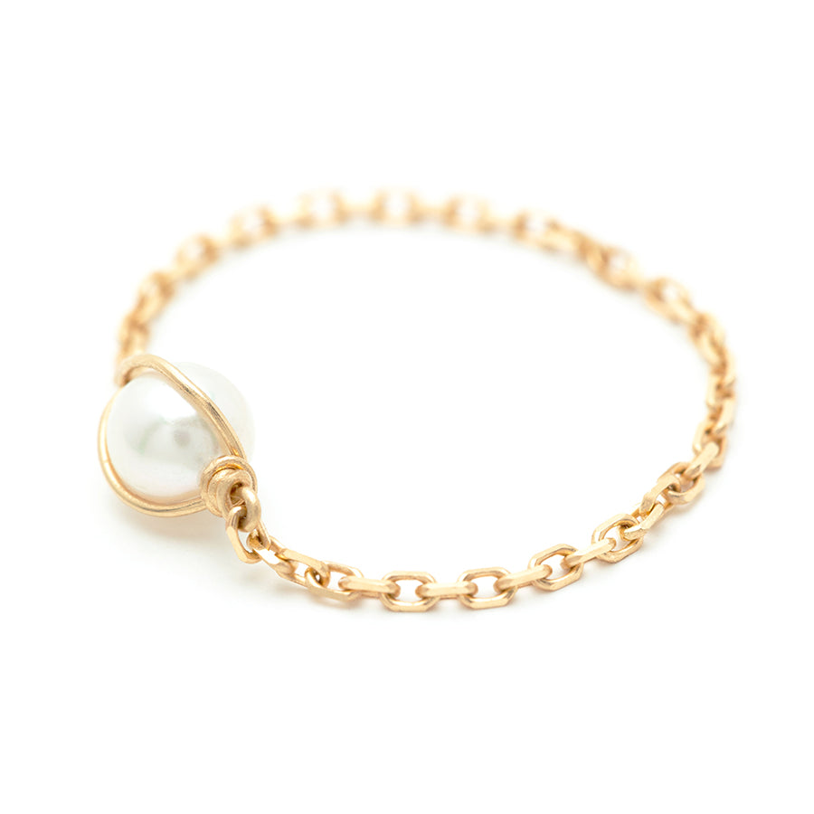 Stella Chain Pearl Ring