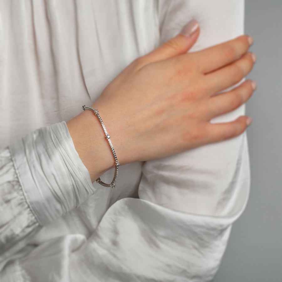 Gold Bracelet with White Diamonds