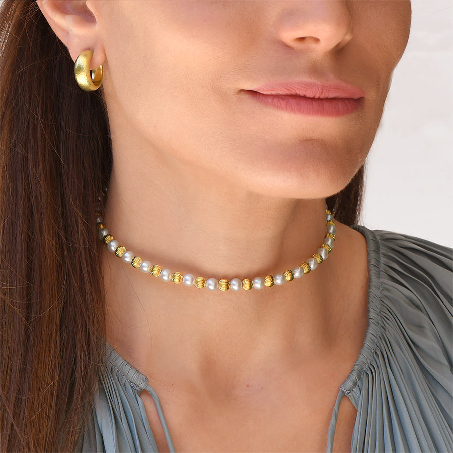 Gold Choker with Pearls