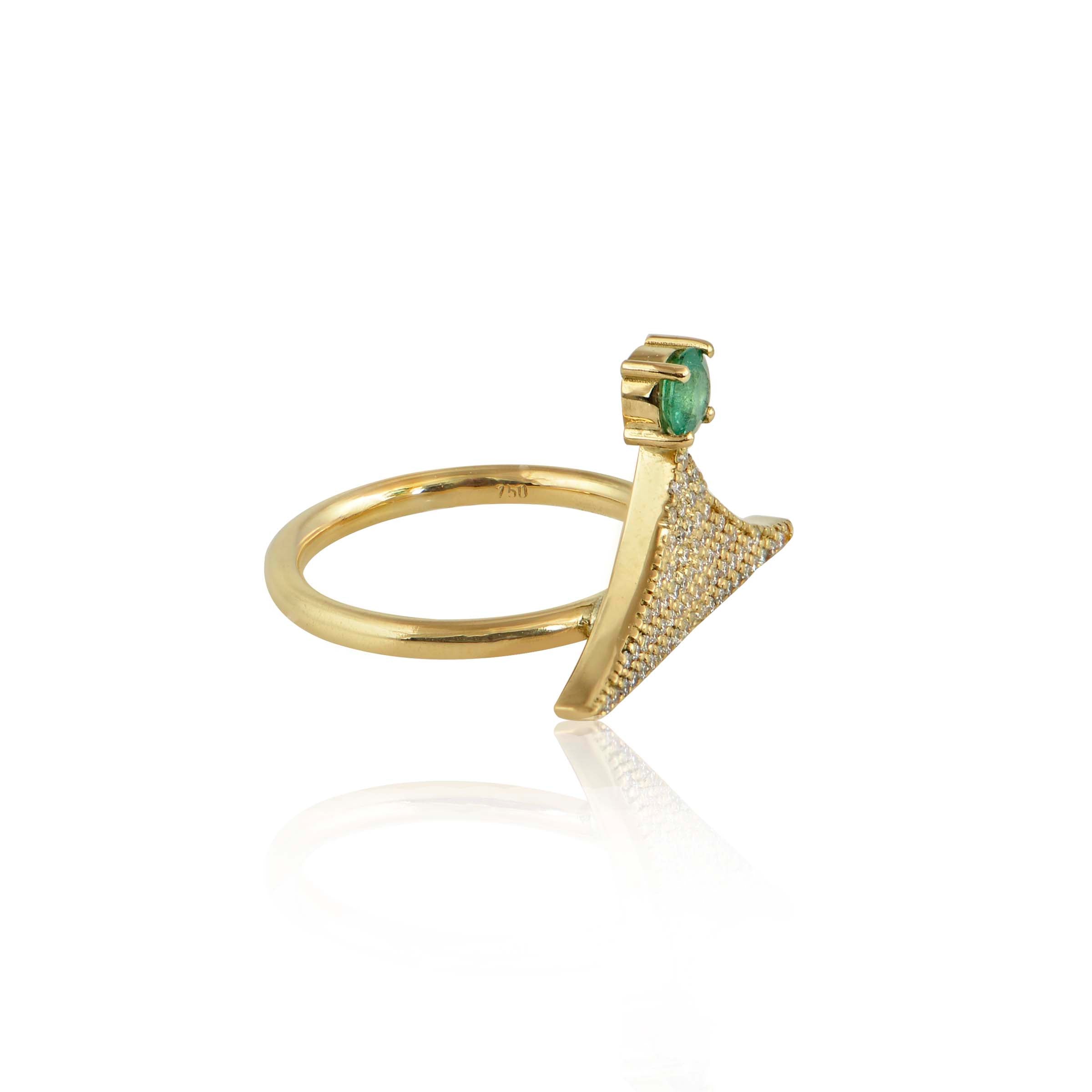 Diamond & Emerald Ring