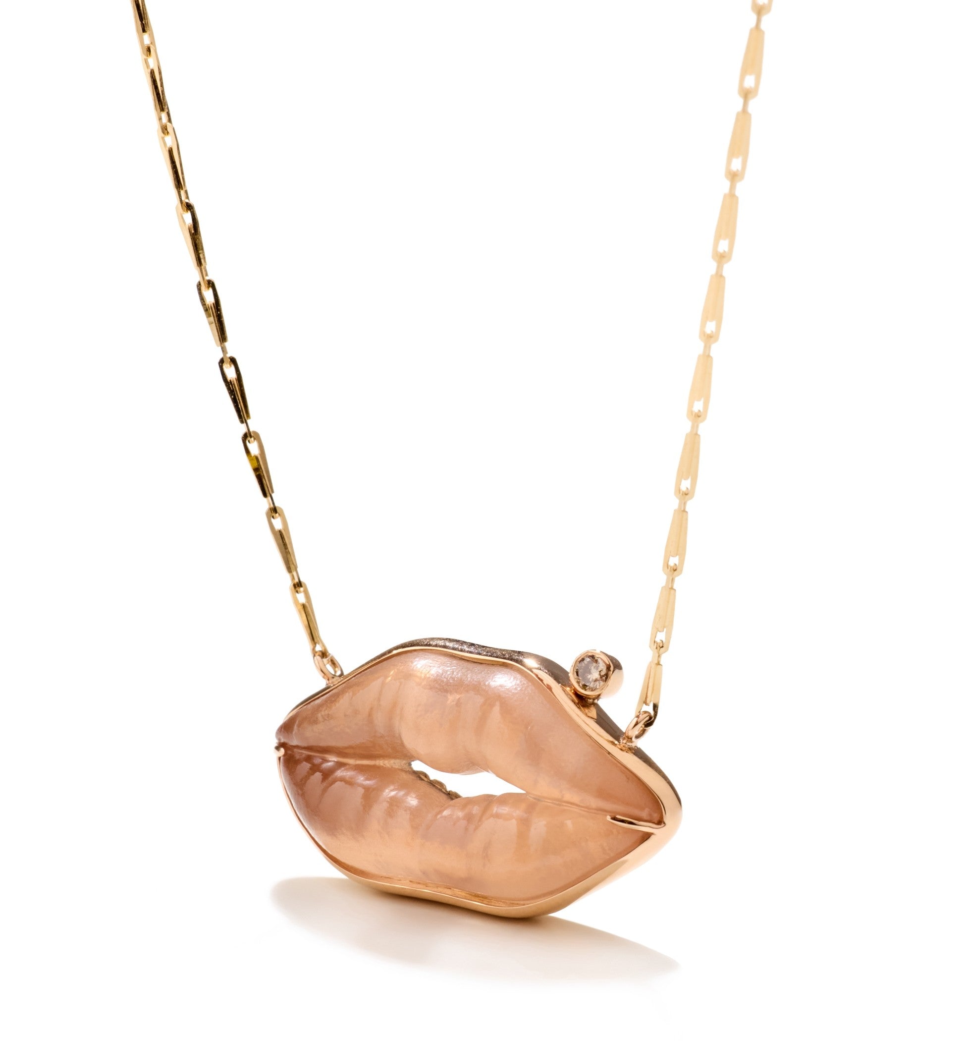 Kiss me More Small Necklace