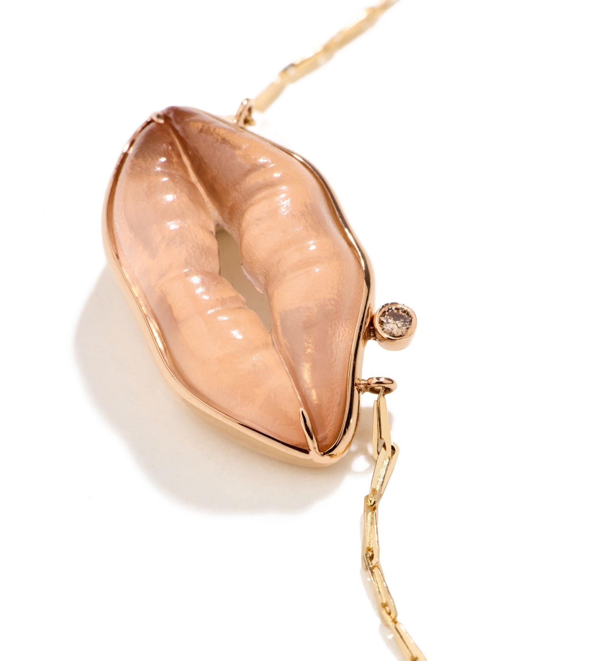 Kiss me More Small Necklace