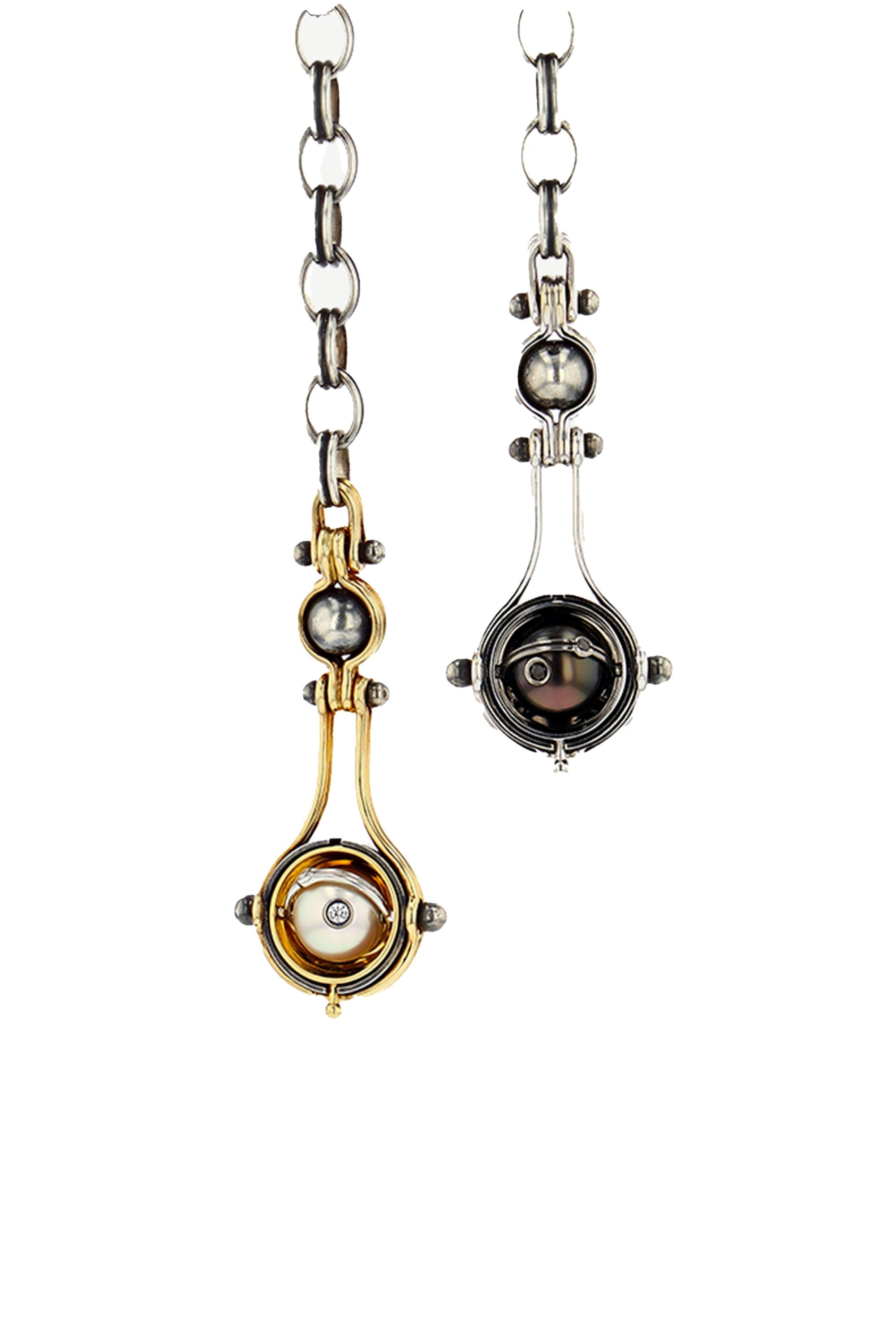 Deux Gouttes Pearl Necklace