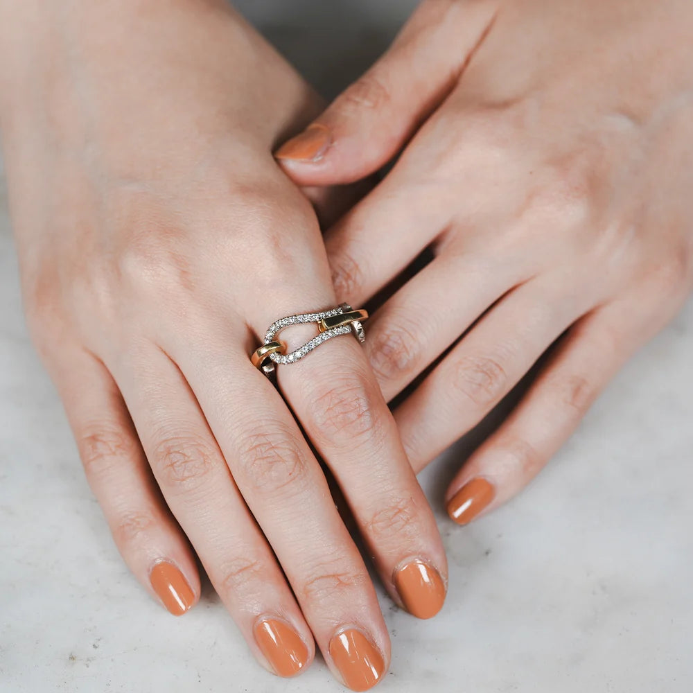 Refine Metal Diamond Chain Ring