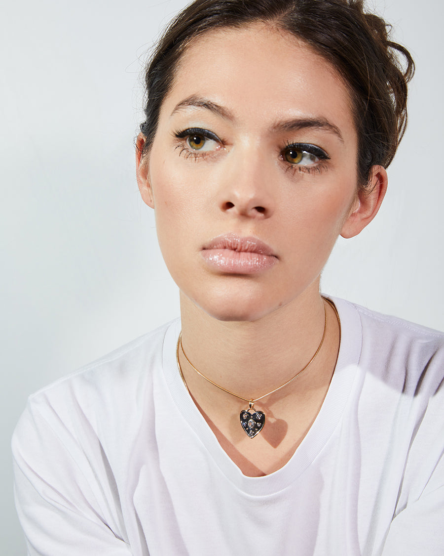 Saphir-Mini-Heart-Charm-Campaign-(2)