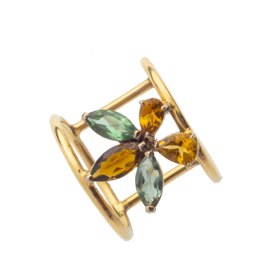 Sapphire-Lulu-Ring_3.jpg
