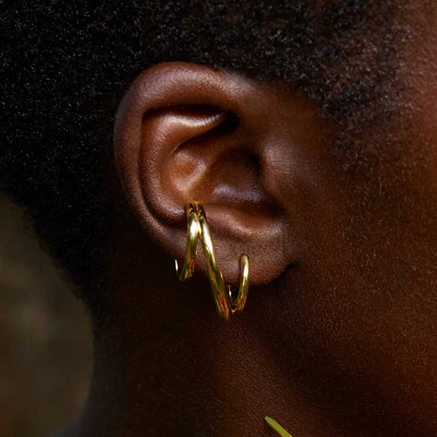 Triplet Earring Model