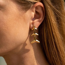 Triple Star Earings Gold