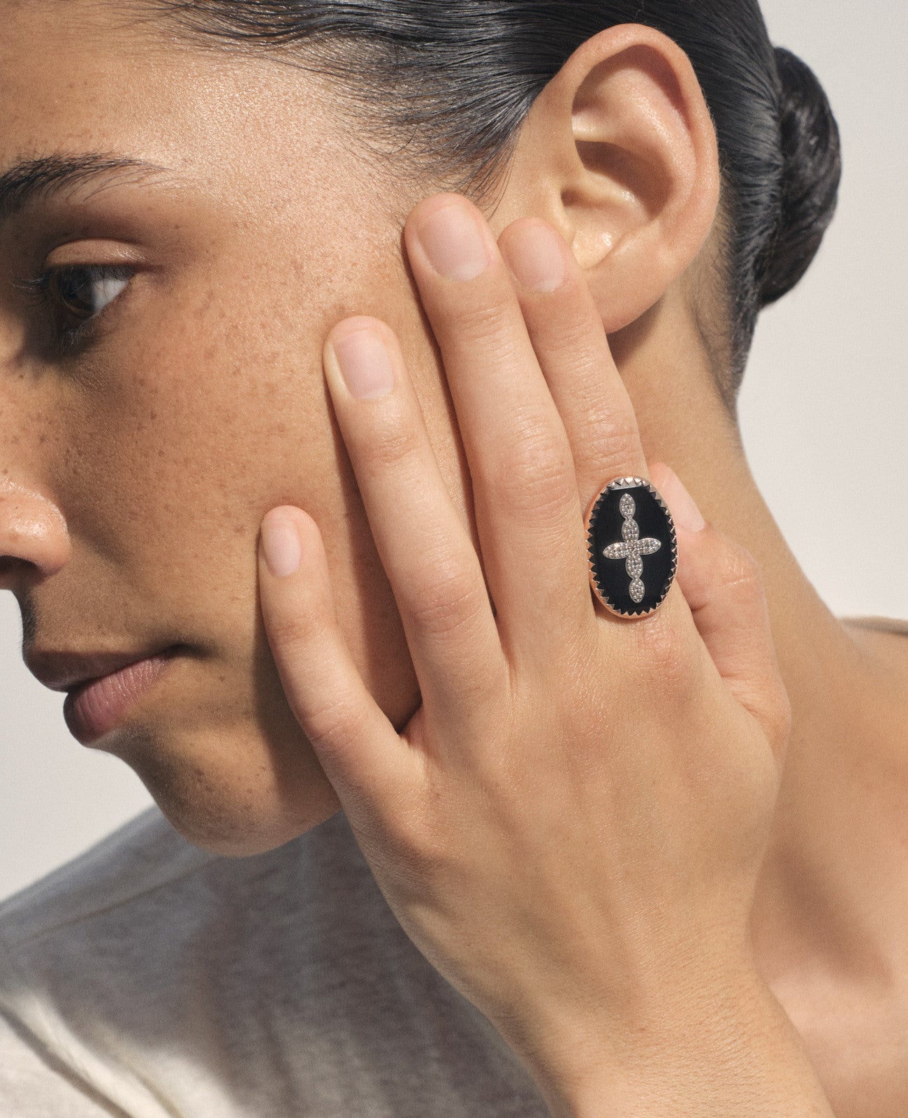 Bowie No3 Black Diamond Ring