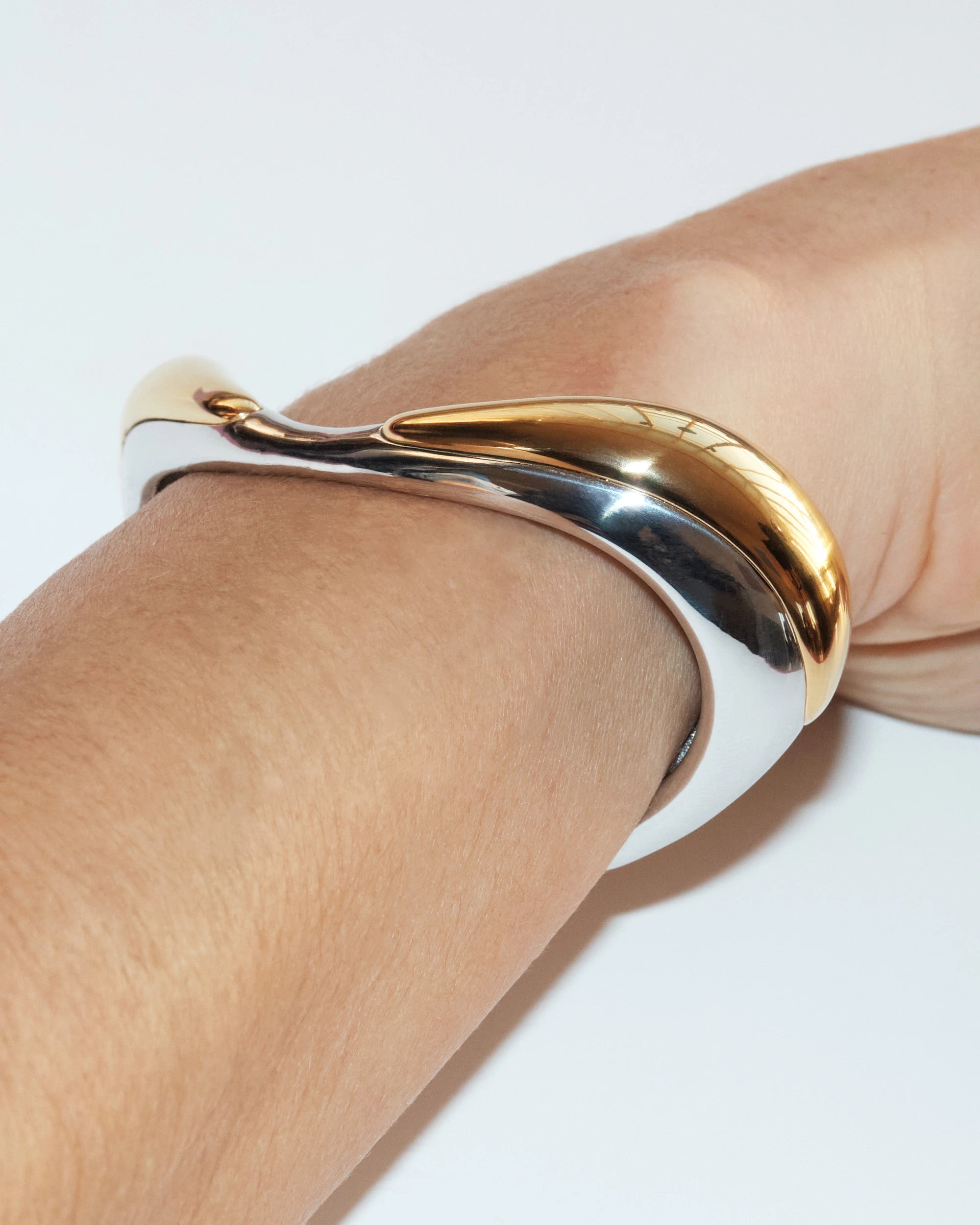 Lips Blow Bracelet in Silver and Vermeil
