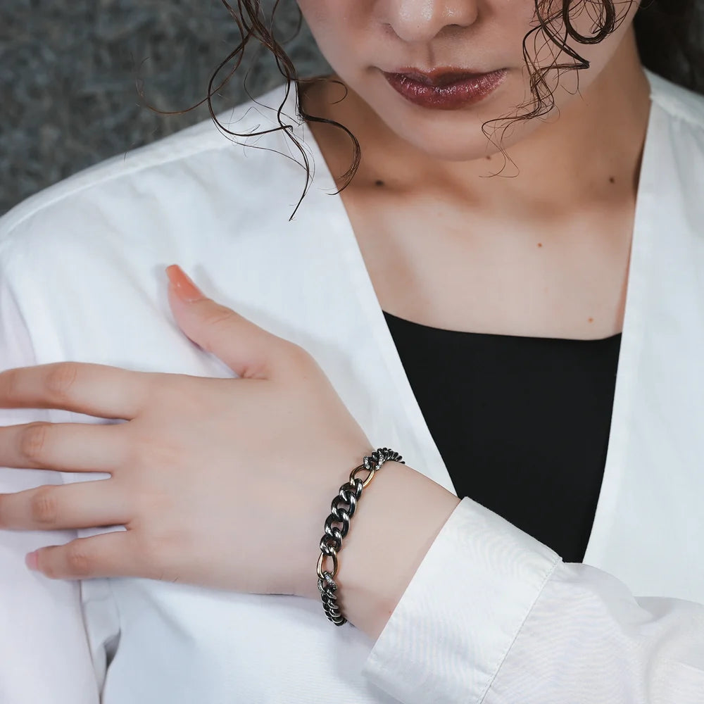 Humete Gradation Diamond Chain Bracelet