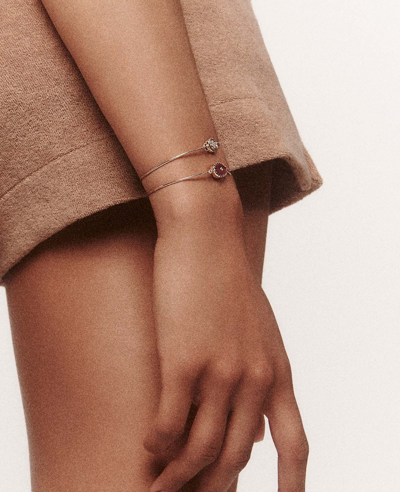 Orso Bangle Labradorite