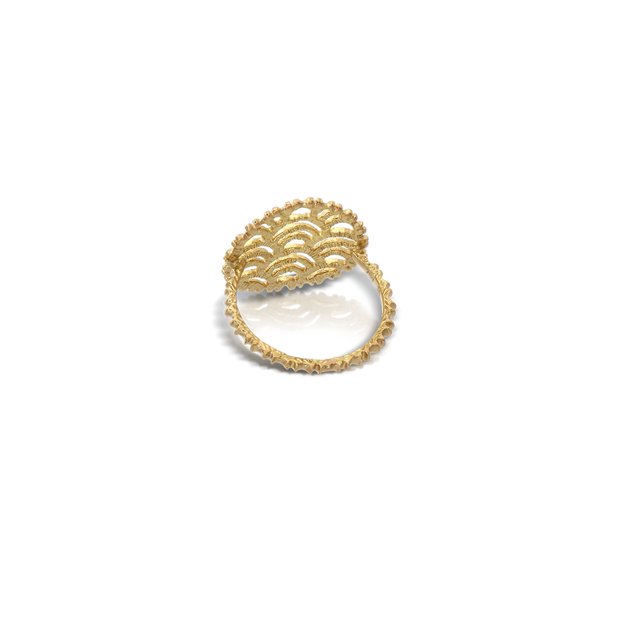 Nubia Scalloped Ring Lalaounis