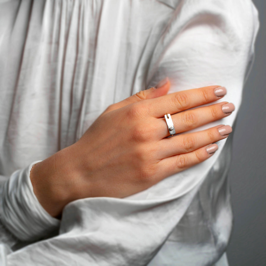 Gold Ring with Single Diamond