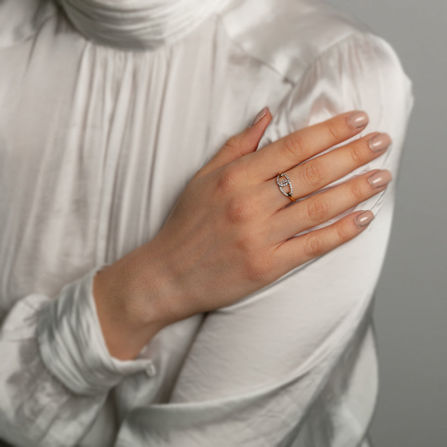 Circles Gold Ring with Diamonds
