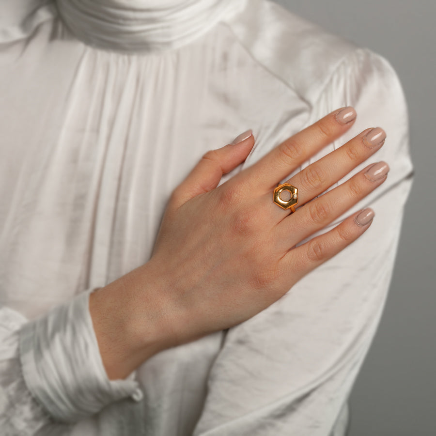 Hexagon Sinlge Diamond Ring