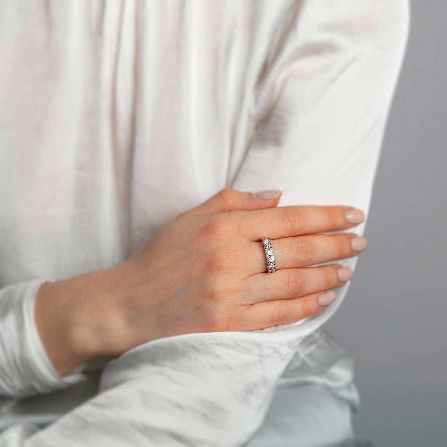 Five Diamonds Ring