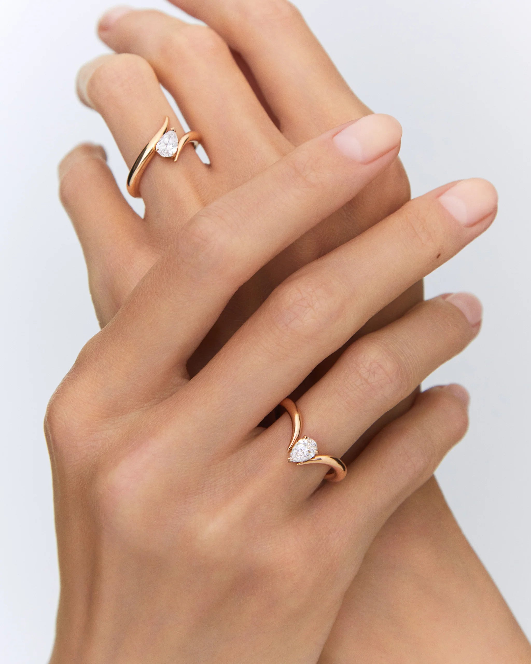 Eboris Duchess Diamond Ring Red Gold