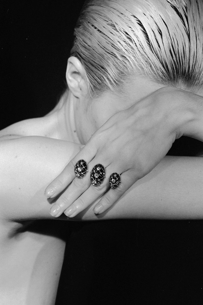 Merteuil Double Ring