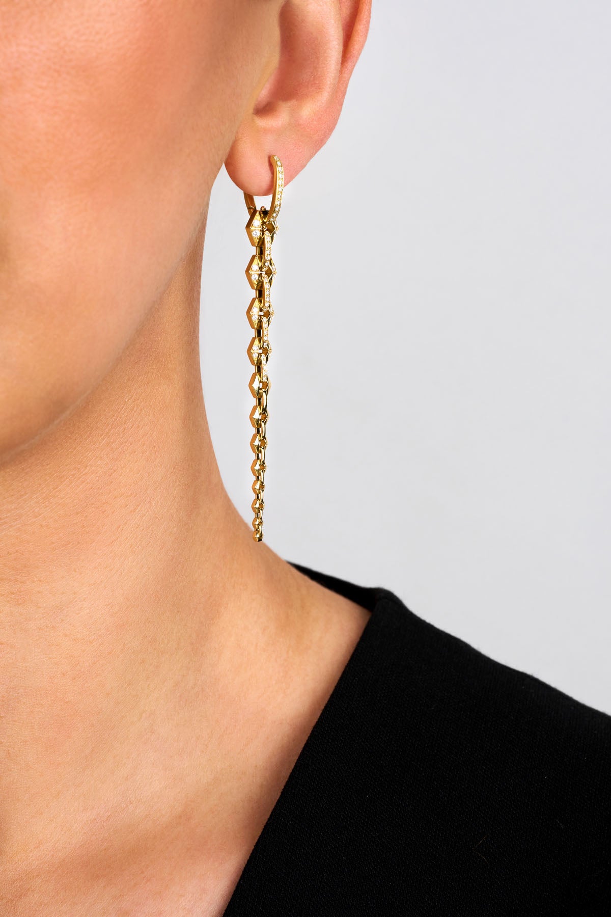 Flow Earrings VII Gold and Diamonds