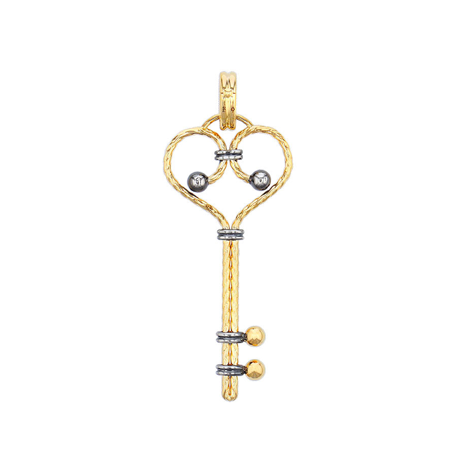 Twist Clef Charm