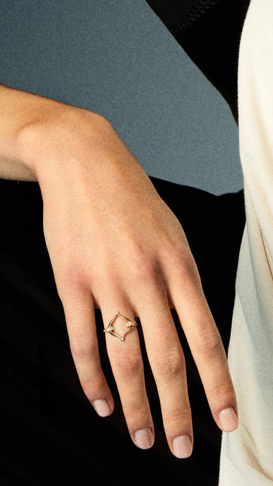 Eboris Linked Paved Ring