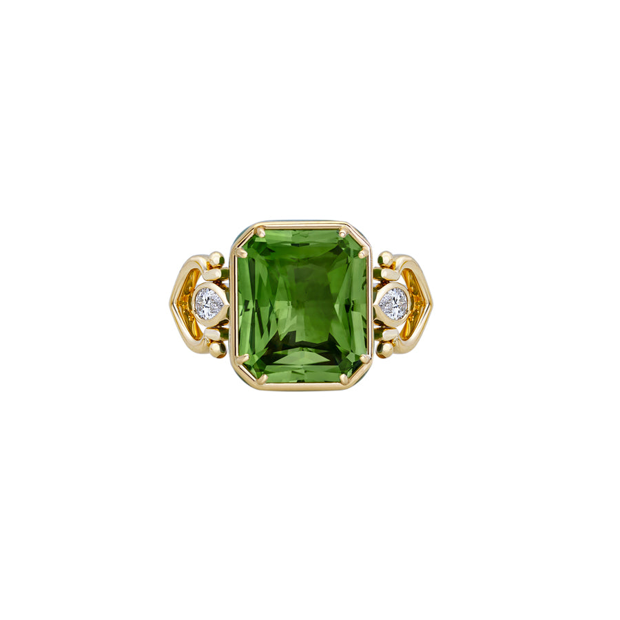 Love Handles Peridot Ring