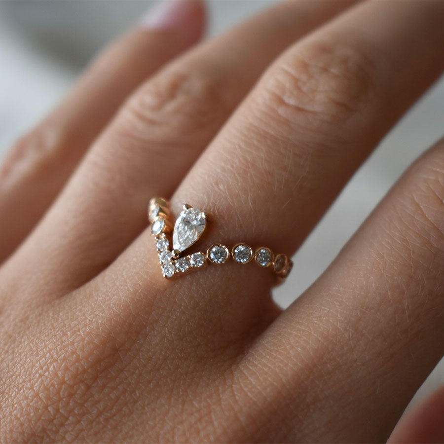 Leonor-Ring-3.jpg