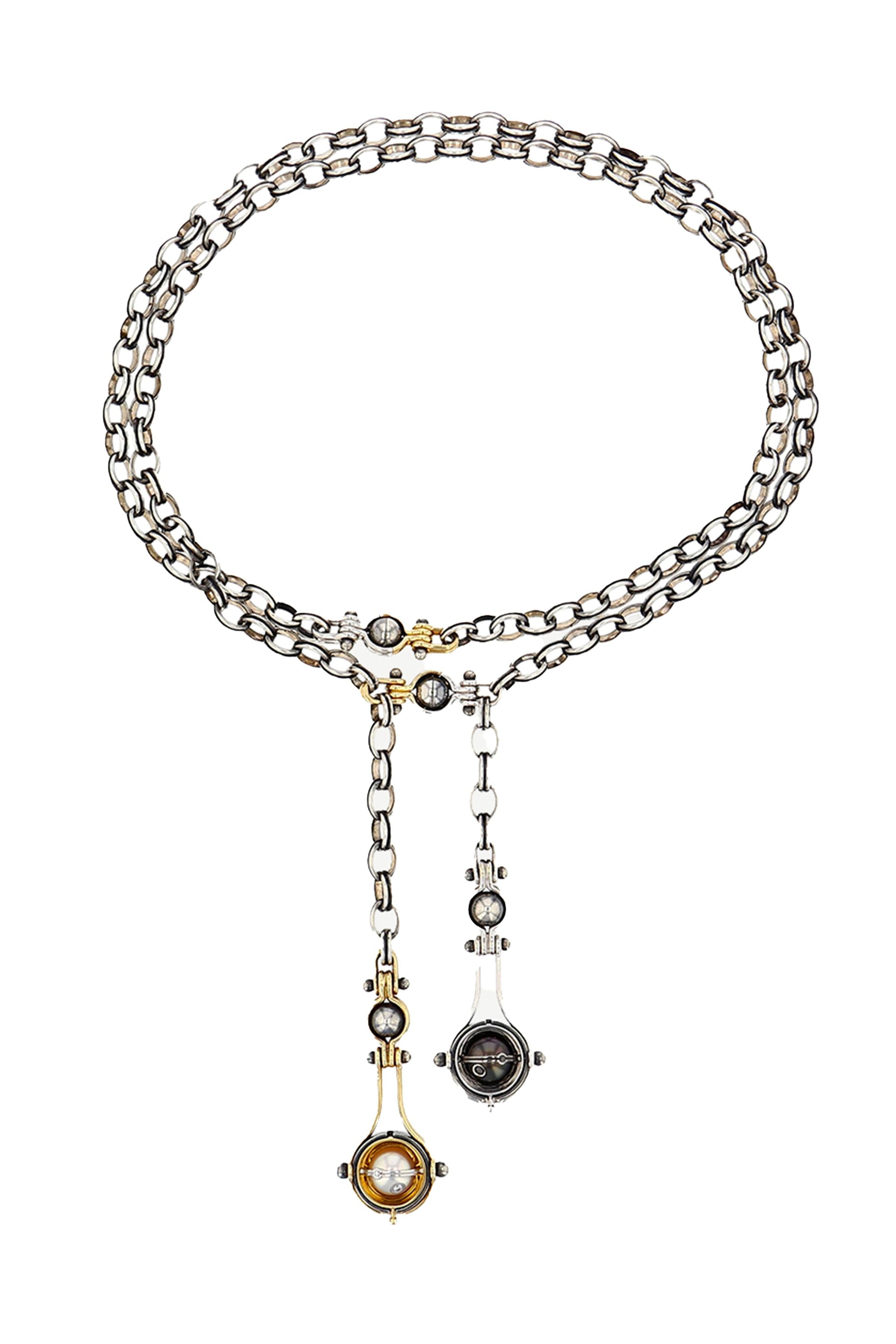 Deux Gouttes Pearl Necklace