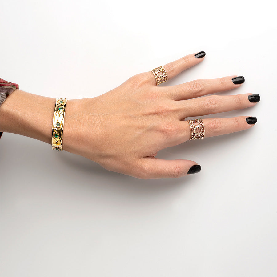 ROYAL-VINE-DIAMOND-RING