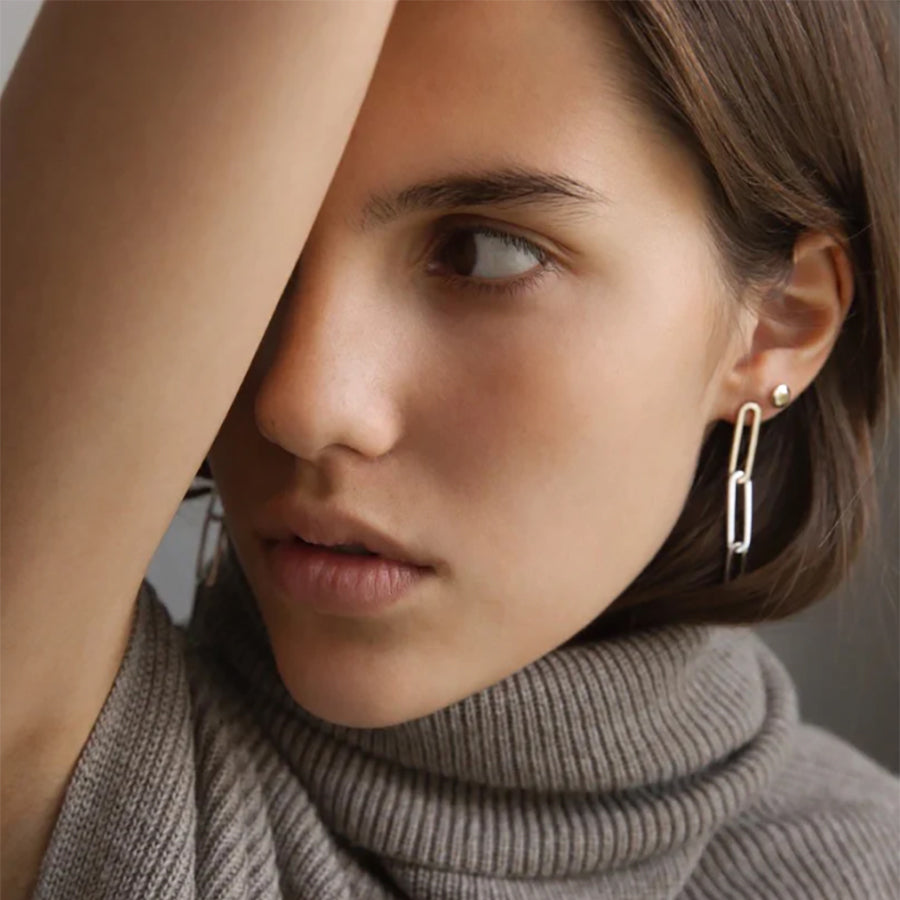 The Sigh III Gold and Silver Single Earring Kinraden