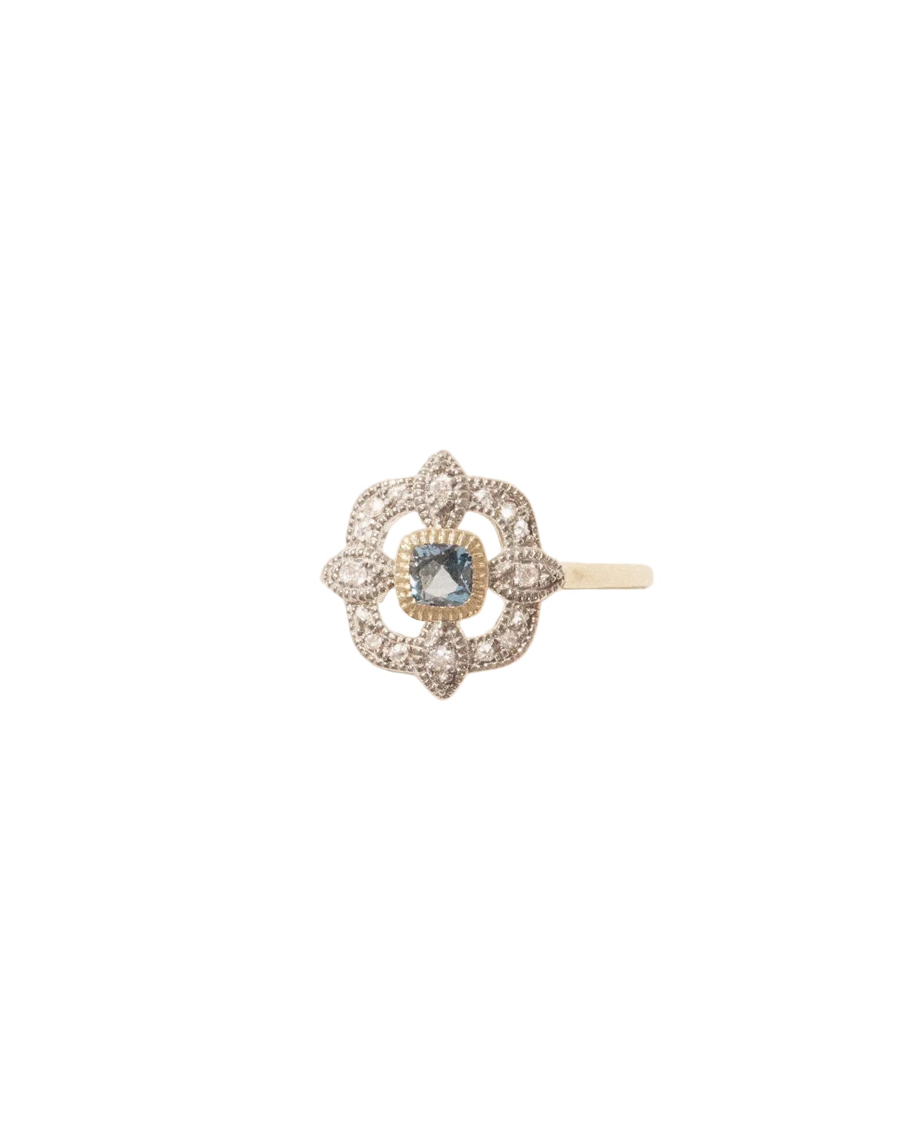 Bettina ring London Blue Topaz