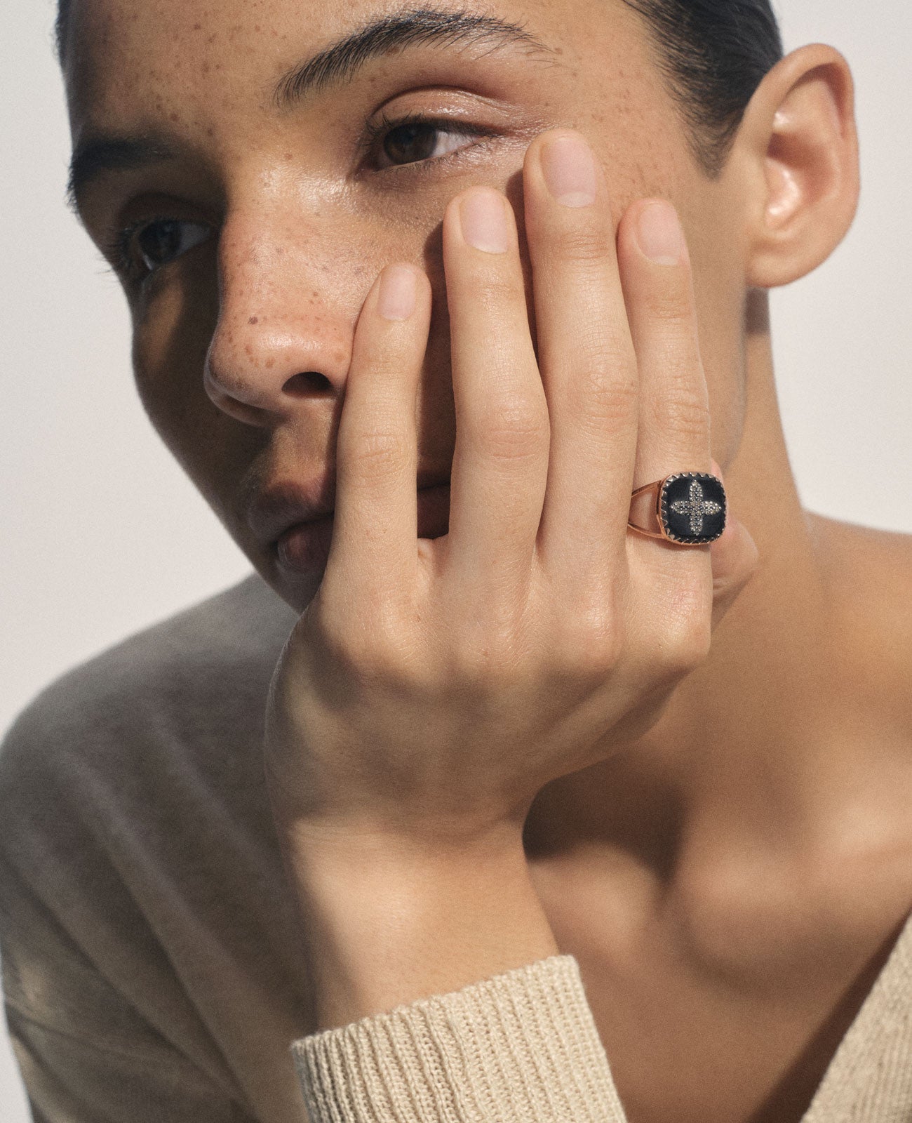 Bowie No2 Ring Black Diamond