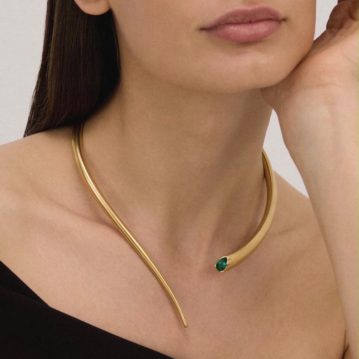 Eboris Emerald Necklace