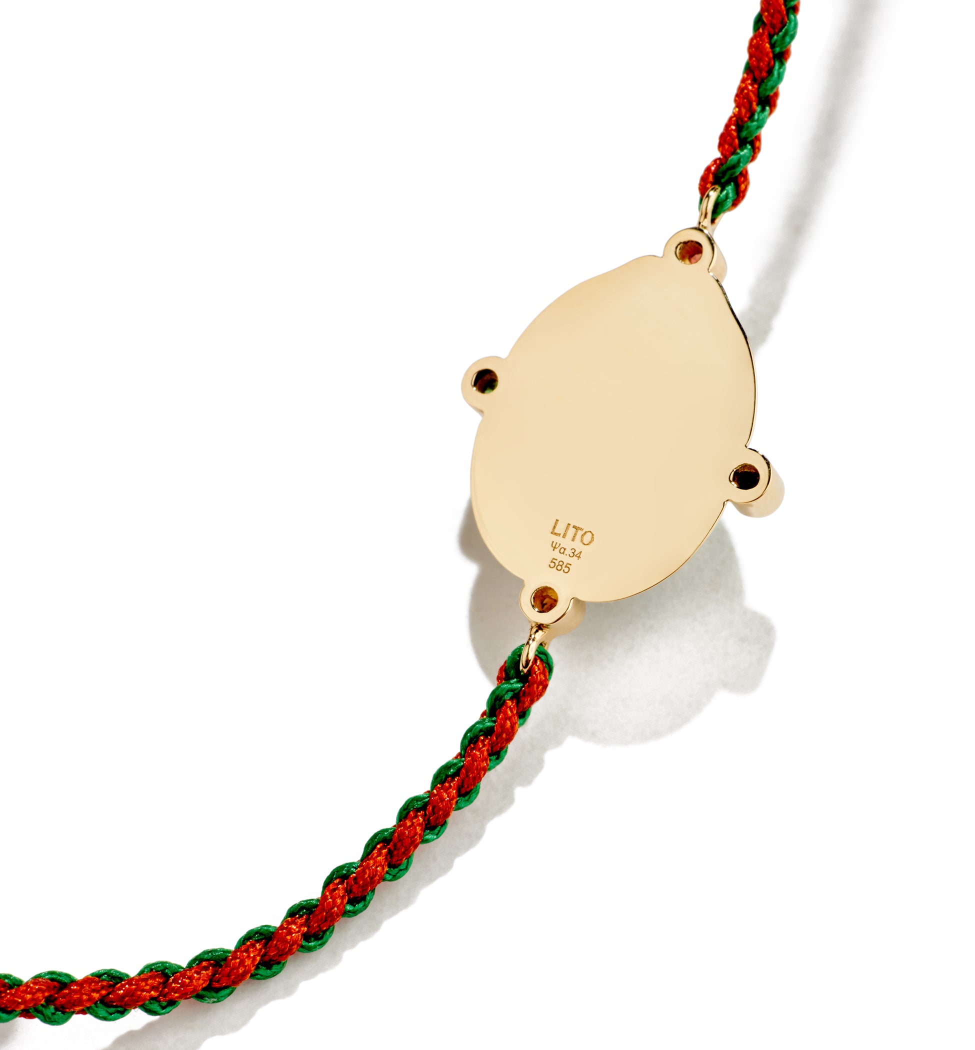 Small Gola macrame bracelet