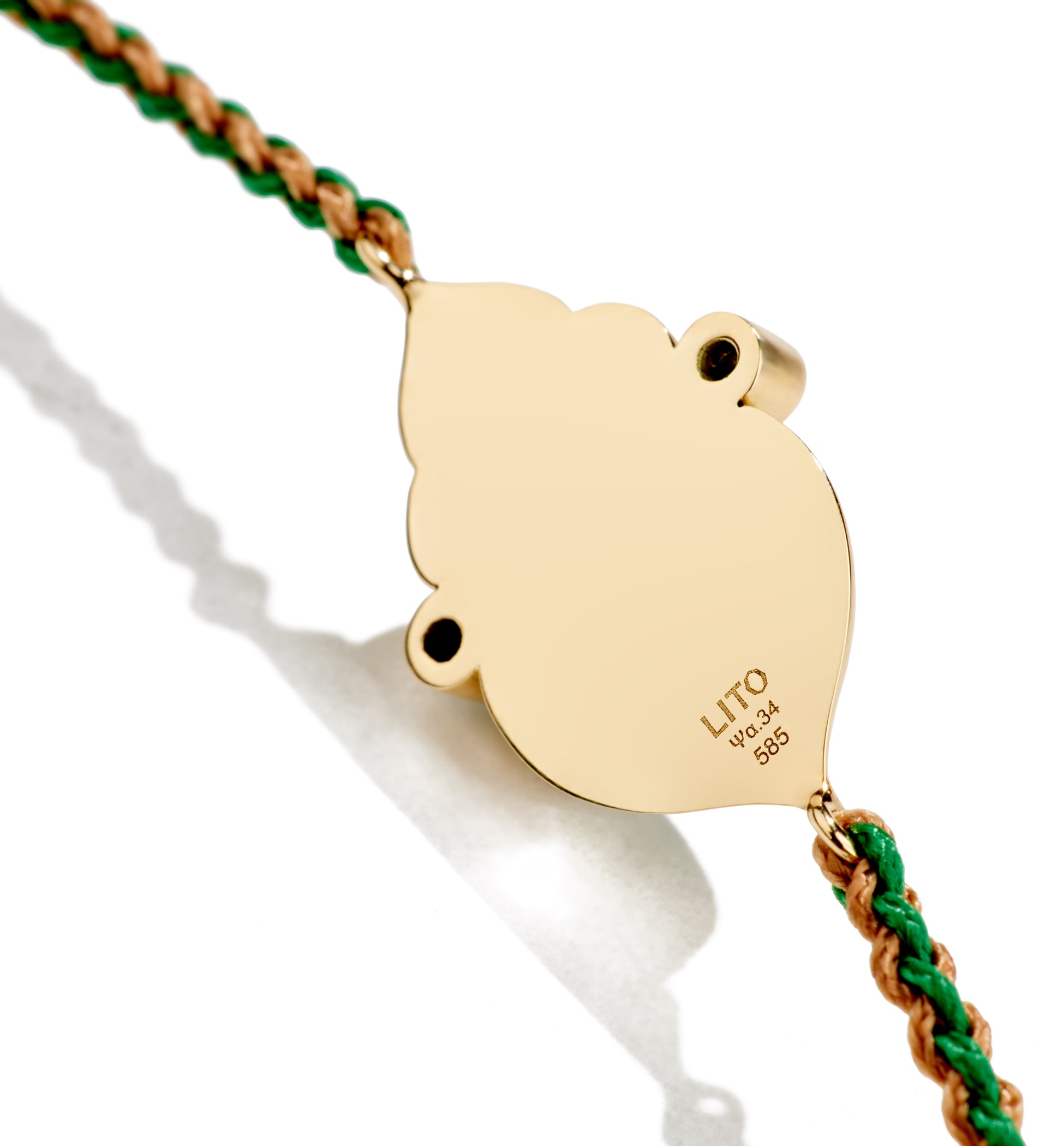 Small Giada macrame bracelet