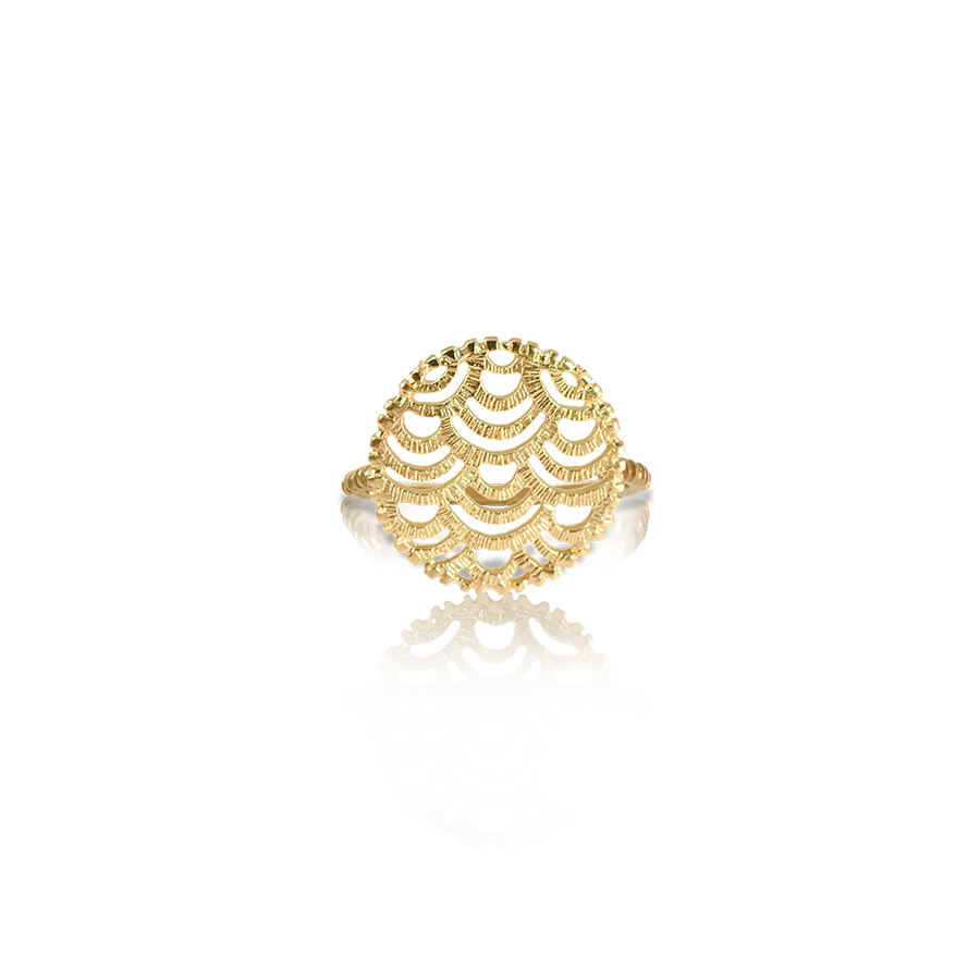 Nubia Scalloped Ring Lalaounis