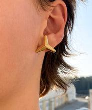 Three Pointed Star Large Ear Cuff
