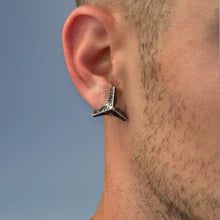Three Pointed Star Diamond Ear Cuff- Black Ear Cuff